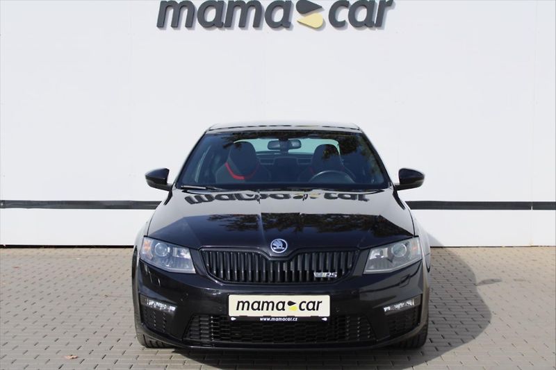 Škoda Octavia 2.0 TSI 162kW RS BI-XENON ČR - fotka 2 z 26
