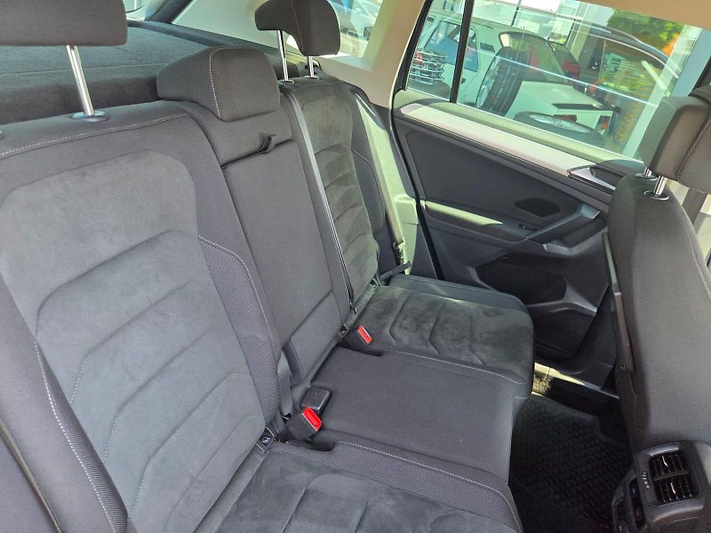 Volkswagen Tiguan (2018) 1.4 TSI 4x4 - fotka 6 z 11