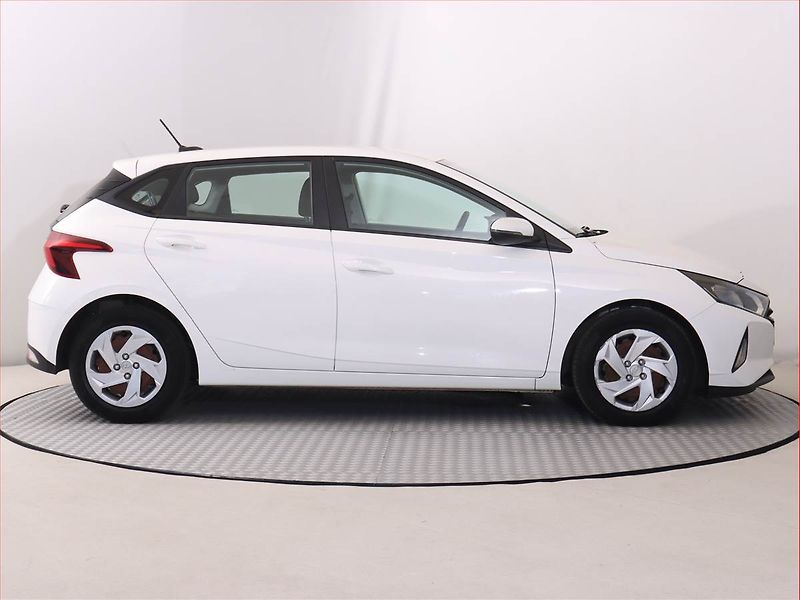 Hyundai i20 (2021) 1.0 T-GDI MHEV, Automat - fotka 6 z 17