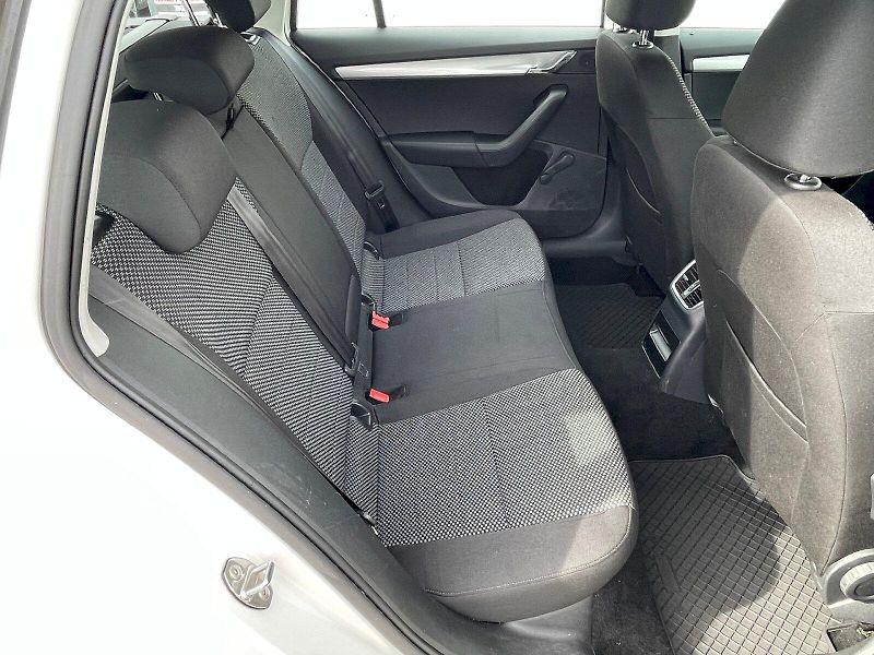 Škoda Octavia (2016) Combi 1,6 TDI / 81 kW Ambition - fotka 9 z 30