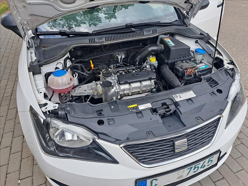 Seat Ibiza 1,2 i - fotka 39 z 41
