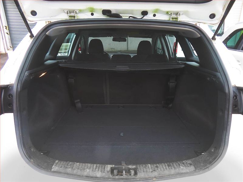 Hyundai i30 (2015) 1.6 CRDi, ČR,1.maj, Serv.kniha - fotka 13 z 15