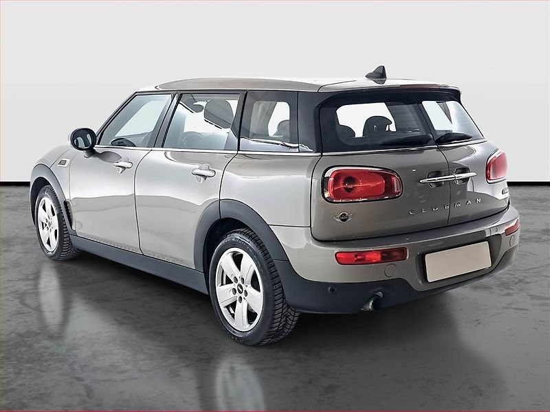 Mini Clubman (2018) Cooper, Navi, Tempomat - fotka 4 z 20