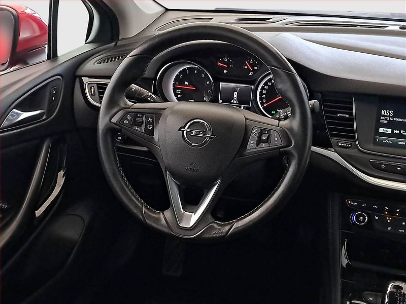 Opel Astra (2017) Innovation 1.4 T, Serv.kniha - fotka 15 z 18