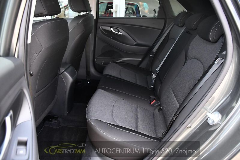 Hyundai i30 1.0T-GDI ČR FAMILY SMART DCT - fotka 13 z 52