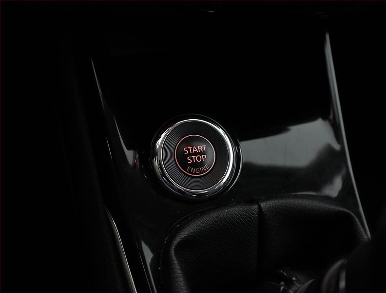 Nissan Pulsar (2018) 1.5 dCi, ČR,1.maj, Serv.kniha - fotka 11 z 21