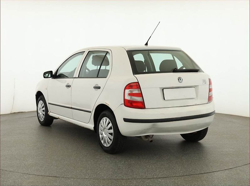 Škoda Fabia (2005) 1.2, po STK, oblíbený vůz - fotka 4 z 14