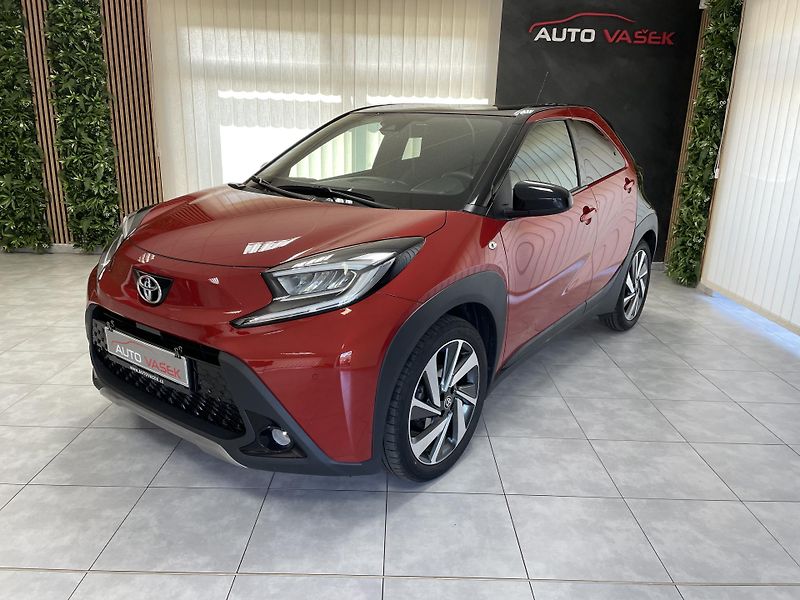 Toyota Aygo X AUTOMAT ČR REZERVACE  - fotka 5 z 27