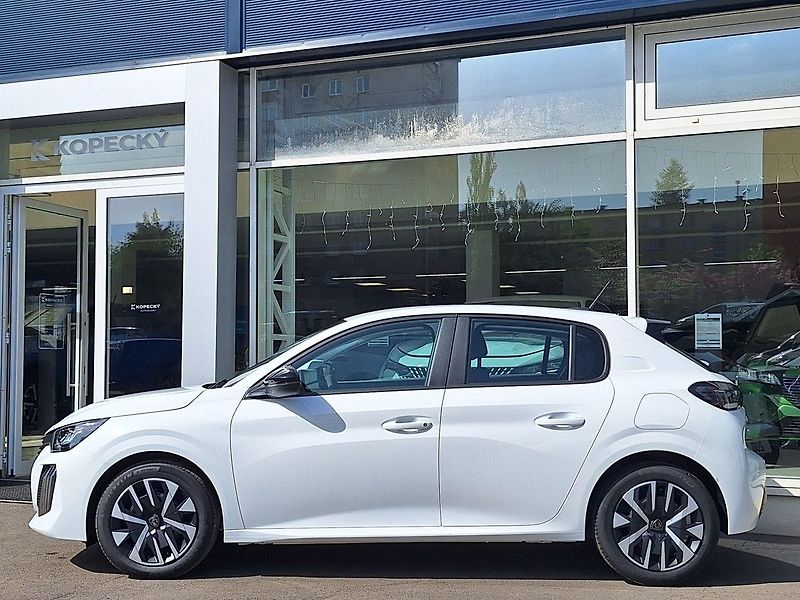 Peugeot 208 (2026) BUSINESS 1.2 TURBO 100k MAN6 - fotka 3 z 20