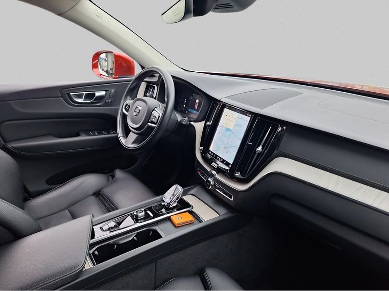 Volvo XC60 B4 AWD diesel Inscription - fotka 4 z 4
