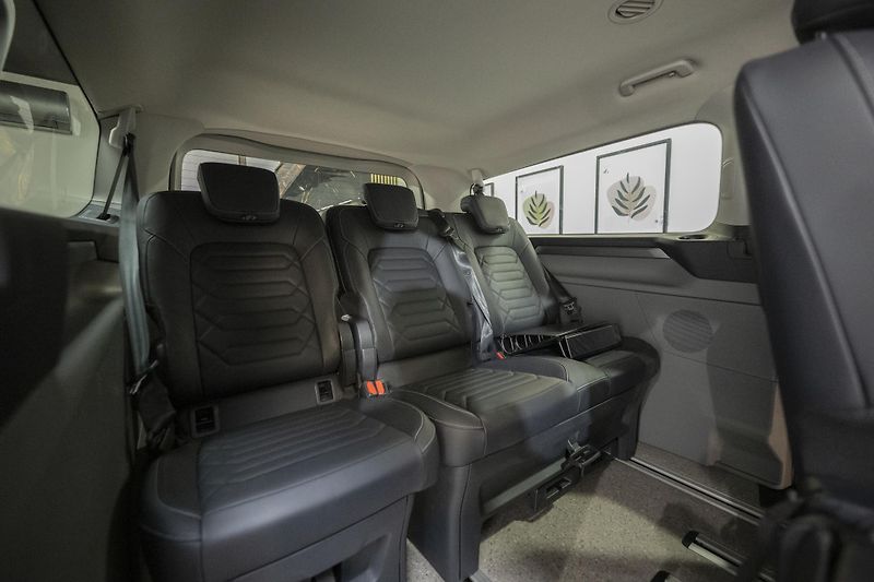 Ford Tourneo Custom 2.0 EcoBlue 125 kW 4x4 - fotka 19 z 53