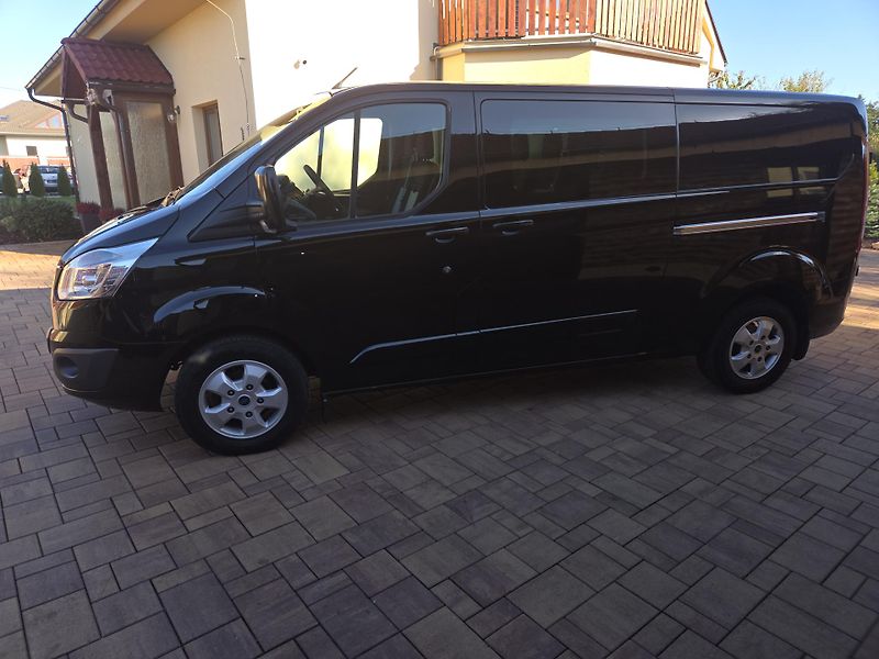 Ford Transit Custom 2.2TDCI L2 114kw 6míst - fotka 39 z 42