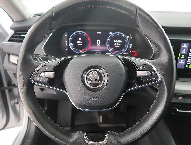 Škoda Octavia (2022) Ambition 2.0 TDI, ČR,1.maj - fotka 18 z 20