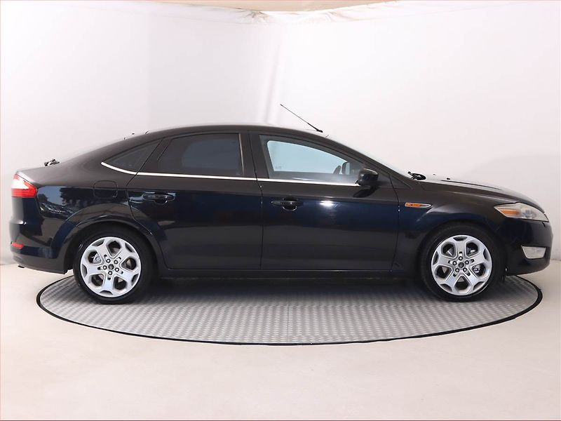 Ford Mondeo (2008) Titanium 2.3 i, Automat - fotka 6 z 18