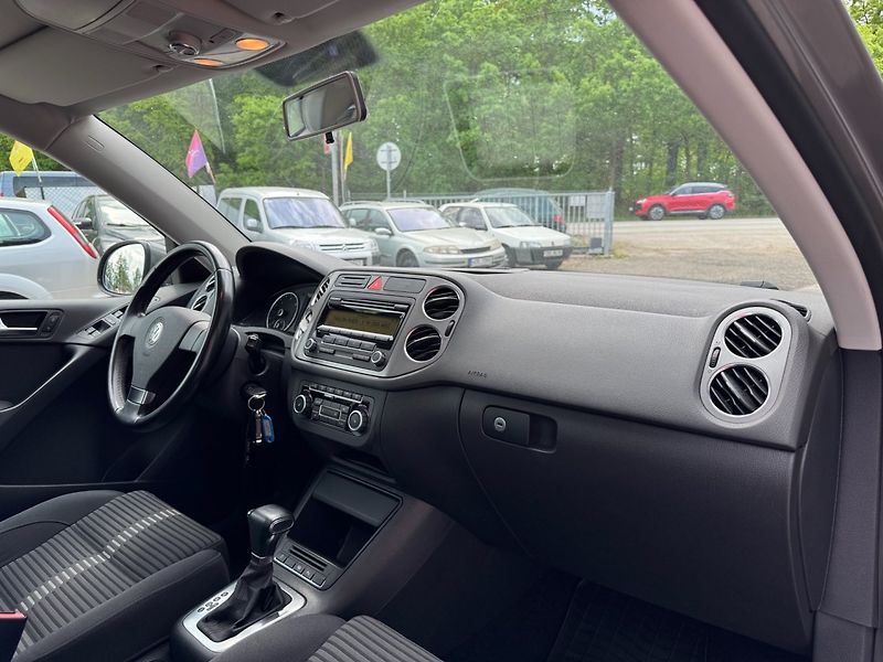 Volkswagen Tiguan (2010) 2.0TDi,4x4,Automat,Tažné - fotka 17 z 39