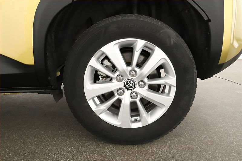 Toyota Yaris Cross (2023) Comfort 1.5 VVT-i - fotka 12 z 16