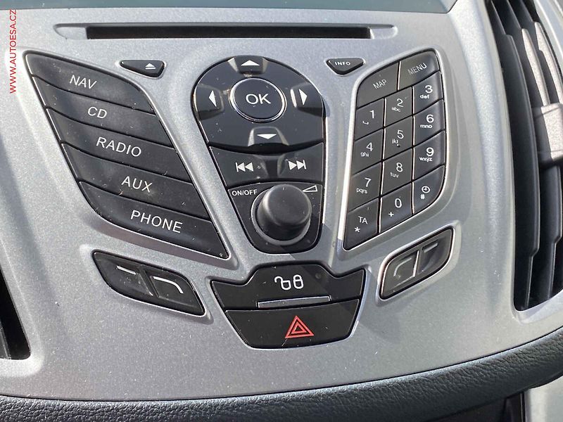 Ford C-MAX (2012) 2.0 TDCi, AT - fotka 17 z 21