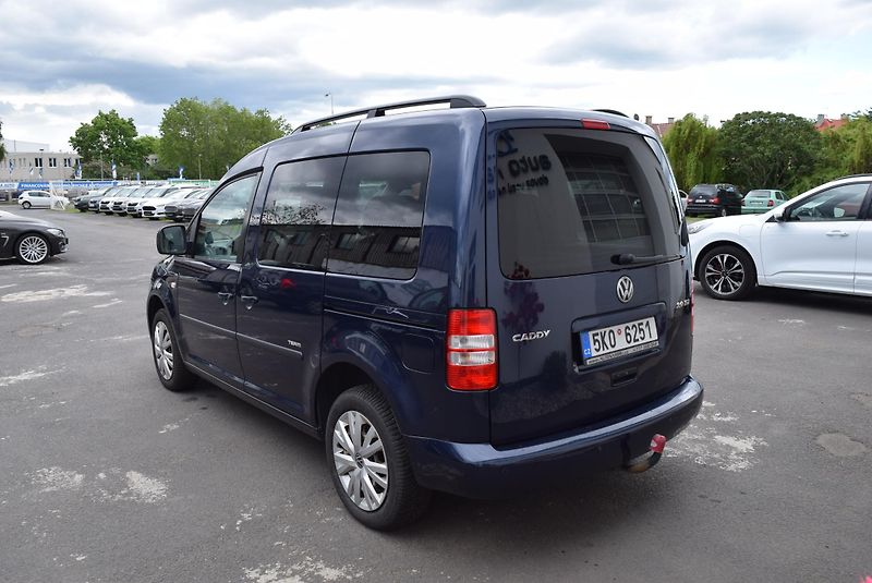 Volkswagen Caddy (2015) 2.0TDI 103kw TRENDLINE TAŽNÉ  - fotka 12 z 49
