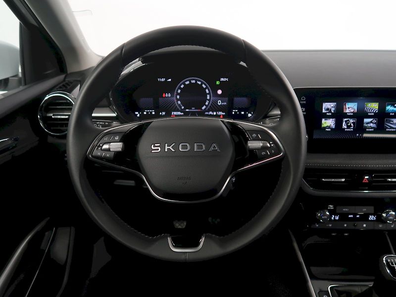 Škoda Fabia (2025) SELECTION 1.0TSI 85KW - fotka 16 z 41
