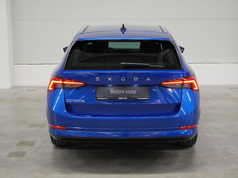 Škoda Octavia - fotka 6 z 25
