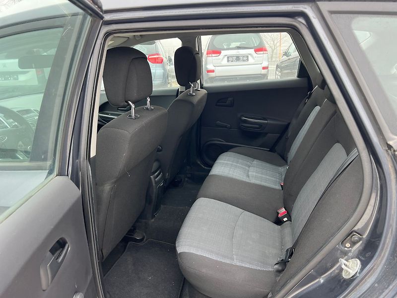 Kia Ostatní 1.6 CRDi - fotka 13 z 15