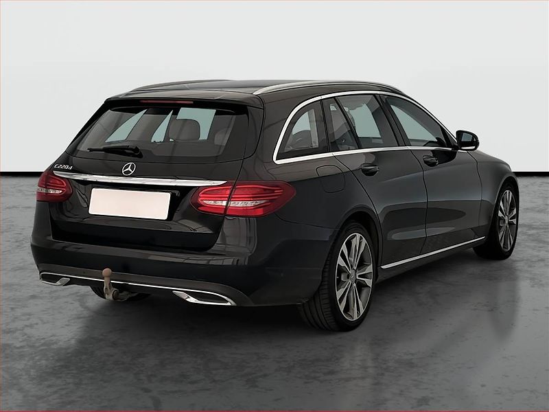 Mercedes-Benz Třídy C (2018) C 220 d, Automat, Kůže, Navi - fotka 5 z 21
