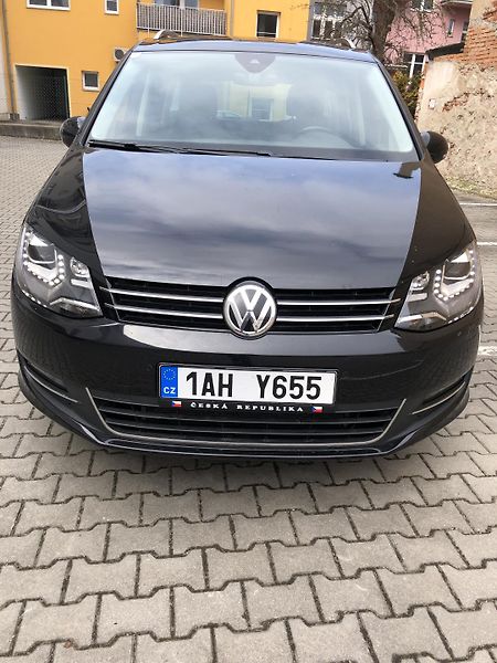 Volkswagen Sharan (2020) - fotka 3 z 9