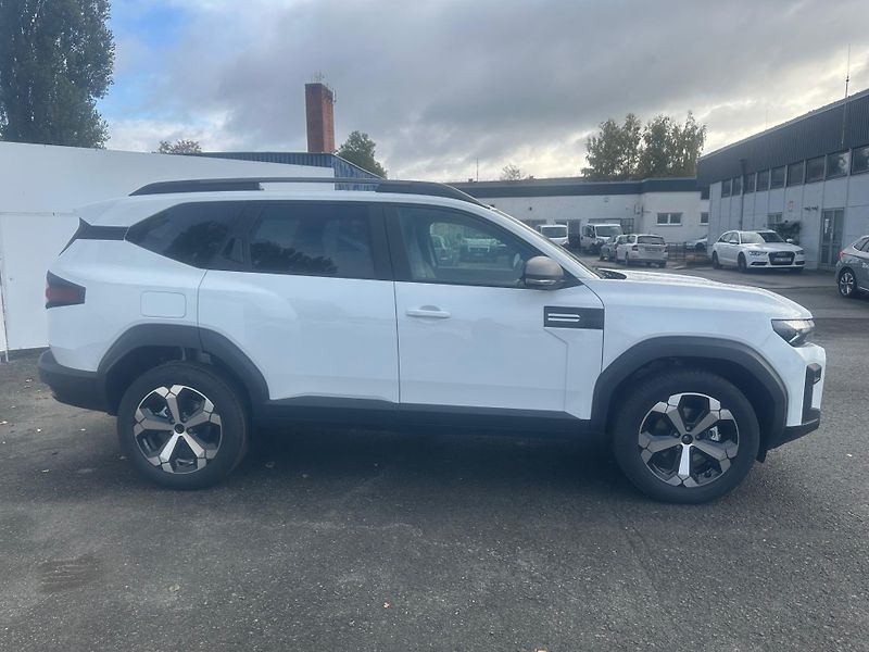 Dacia Bigster (2025) Journey mild hybrid-G 140      - fotka 4 z 26