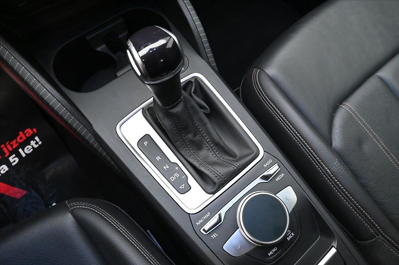 Audi Q2 1,5 35 TFSI 110 kW S-Tronic Zá - fotka 22 z 31