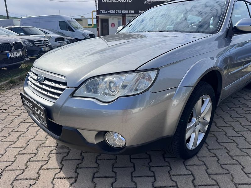 Subaru Outback (2007) AUTOMAT 4X4 2,5i 121 KW TAŽNÉ - fotka 9 z 50