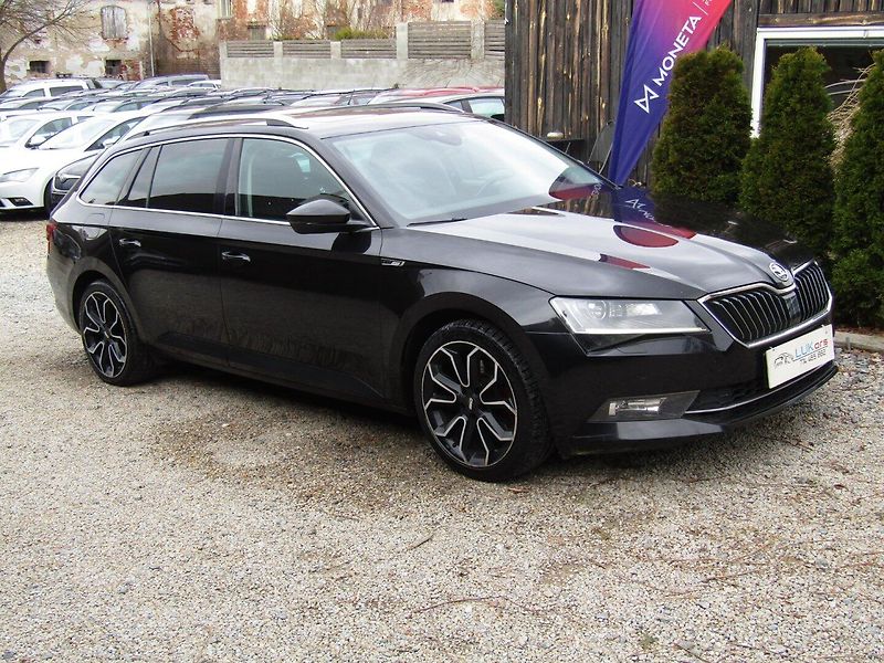 Škoda Superb (2015) 2.0 TDI 140kW DSG SPORT LINE - fotka 7 z 46