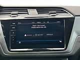 Volkswagen Touran (2023) 2.0 TDI 110kW DSG  Webasto LED - náhled 15