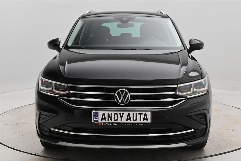 Volkswagen Tiguan 1,4 TSI eHybrid 110kW DSG Záru - fotka 2 z 33