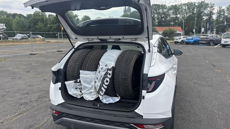 Hyundai Tucson (2022) 4X4 MT SMART ALU - fotka 11 z 12