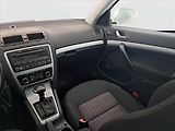 Škoda Octavia (2012) 1.6 TDI, Automat, Tempomat - náhled 8