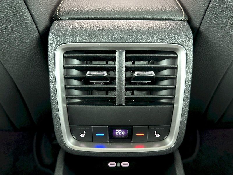 Škoda Octavia (2025) DSG 2.0TDI 110kW Top Selection - fotka 30 z 35