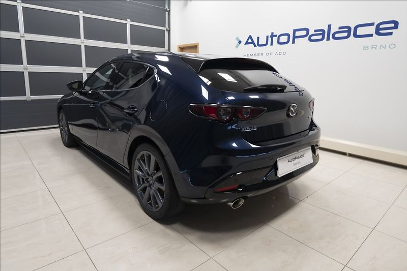 Mazda 3 2,0 e-SKYACTIV-X AT NAV KAMERA - fotka 6 z 43