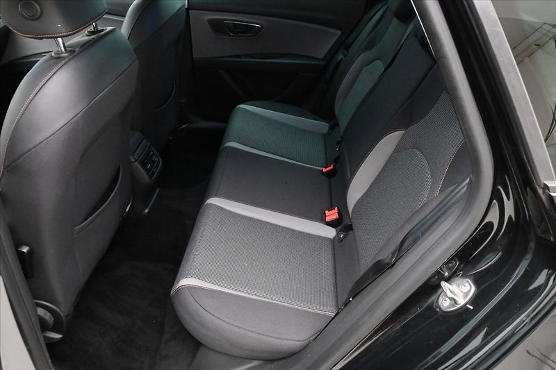 Seat Leon 2,0 TDI 110 kW 4x4 X-Perience - fotka 14 z 30