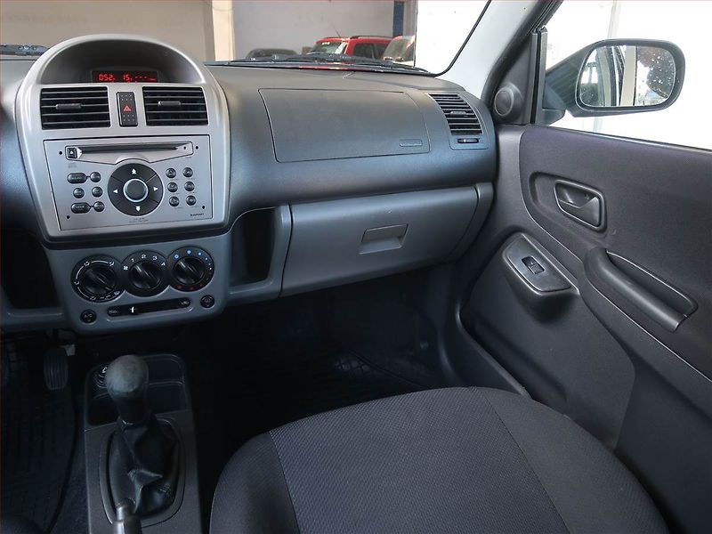 Suzuki Ignis (2005) 1.3, nová STK, levný provoz - fotka 8 z 15