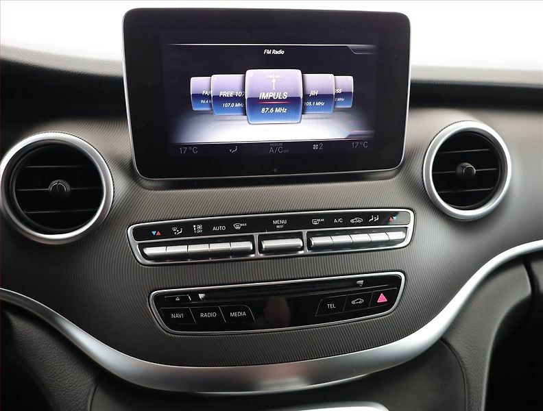 Mercedes-Benz Třídy V (2018) 250 d 4MATIC, DPH - fotka 9 z 19
