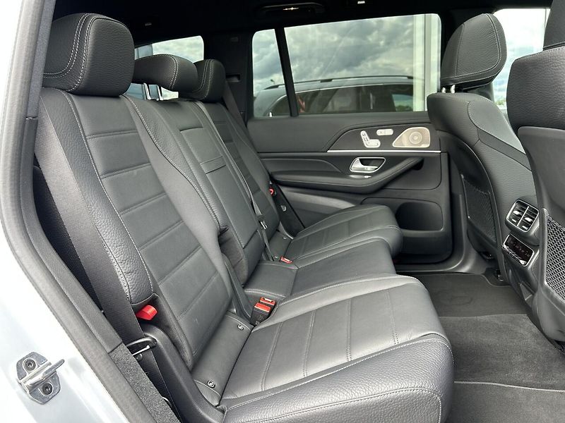 Mercedes-Benz GLS 450d 4MATIC AMG AIRMATIC ZÁRUK - fotka 29 z 40