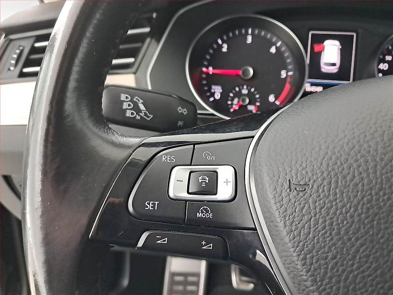 Volkswagen Passat (2017) Highline 2.0 TDI, Serv.kniha - fotka 19 z 19