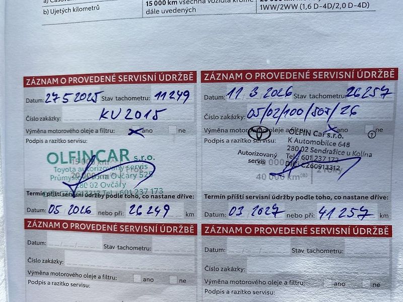 Toyota Corolla 1.8HEV, ČR, Executive, DPH - fotka 29 z 29