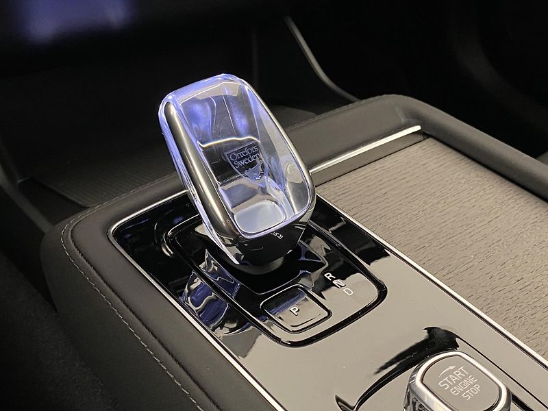 Volvo XC90 T8 AWD RECHARGE BRIGHT PLUS 7m - fotka 28 z 67