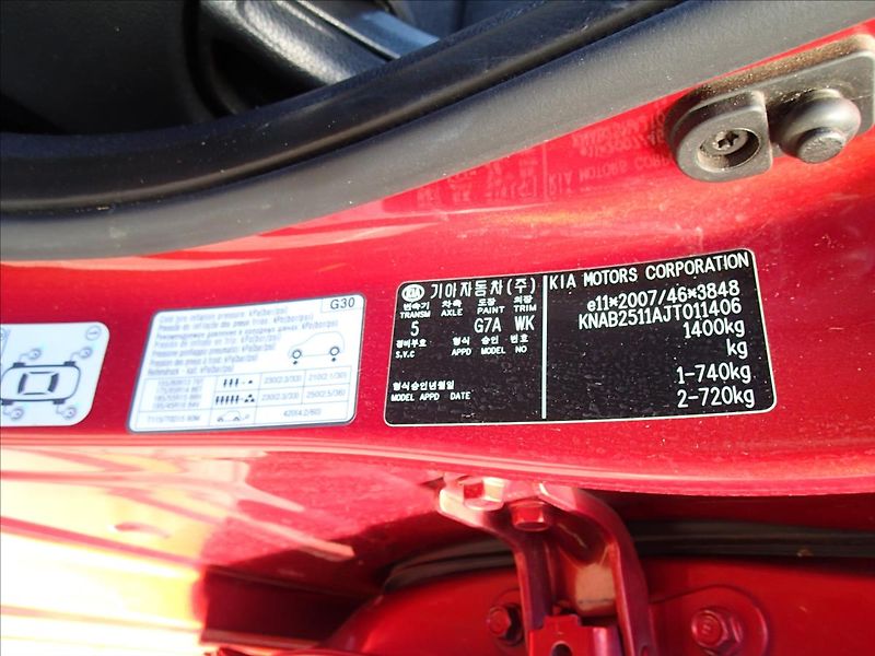 Kia Picanto 1,0 ČR, KLIMA, 2.Kola - fotka 34 z 34