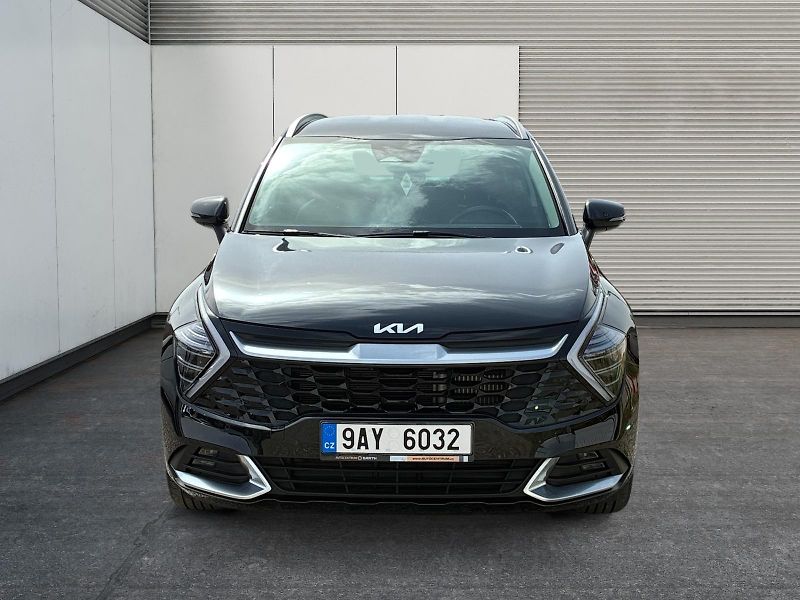 Kia Sportage (2023) TOP 1.6TGDI 132kW 4x4 CZ DPH - fotka 2 z 11