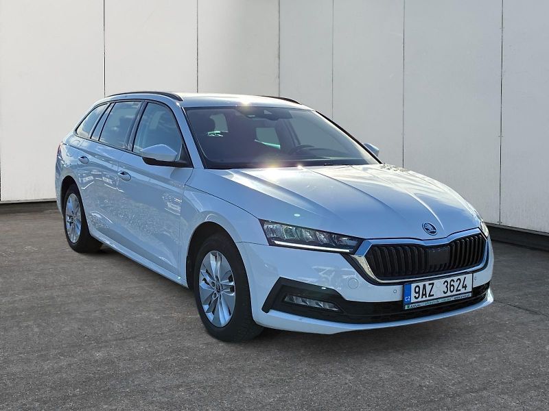 Škoda Octavia (2023) AMBITION 1.5e-TEC 110kW DSG CZ - fotka 3 z 11