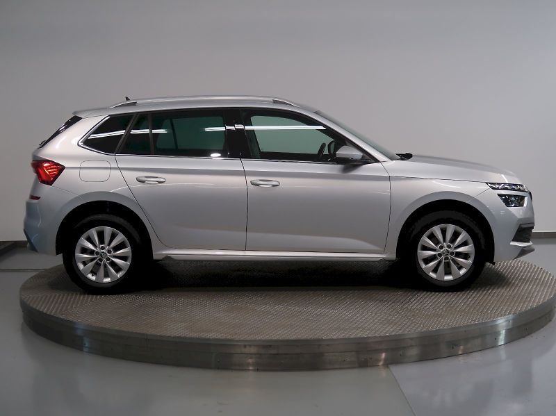 Škoda Kamiq (2021) STYLE 1.0TSI 81KW LED CZ TAŽNÉ - fotka 8 z 38
