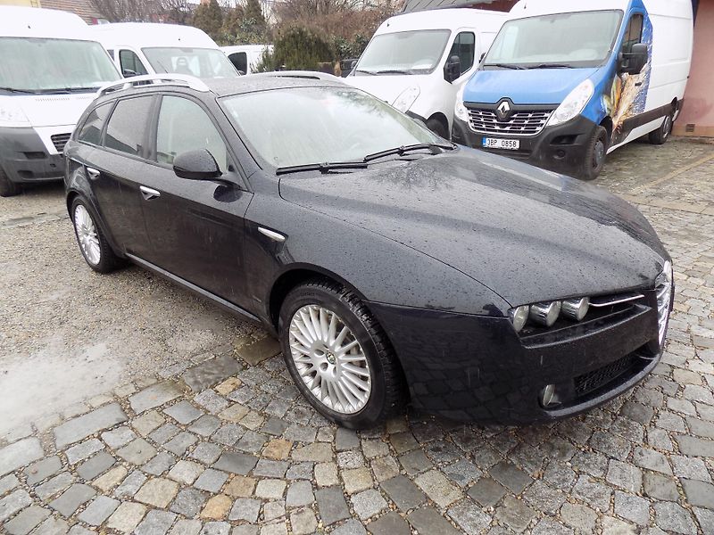 Alfa Romeo 159 3,2 JTS 191 KW  Q4 SPORTWAGON - fotka 5 z 40