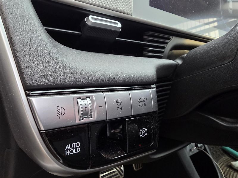 Hyundai Ioniq 5 V ZÁRUCE-100%SOH-77KWh - fotka 11 z 12